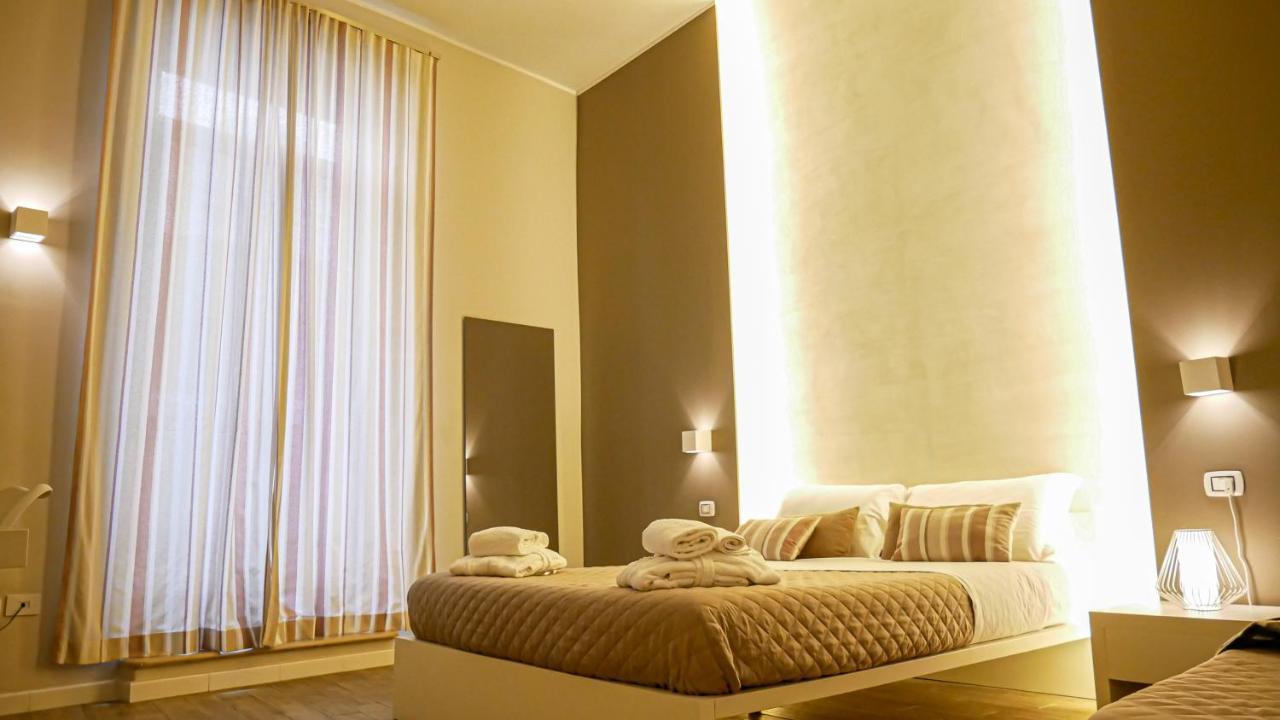 La Banchina Holiday Rooms Trani Exterior foto