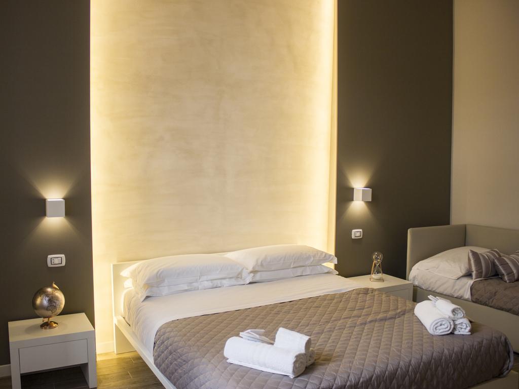 La Banchina Holiday Rooms Trani Exterior foto