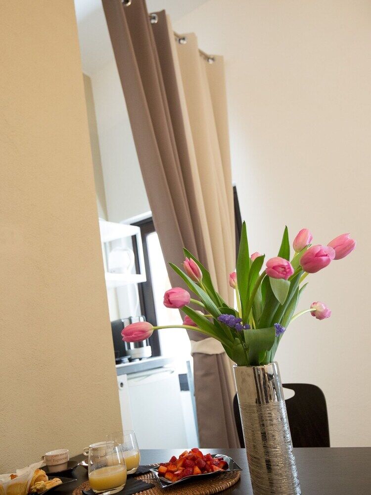 La Banchina Holiday Rooms Trani Exterior foto