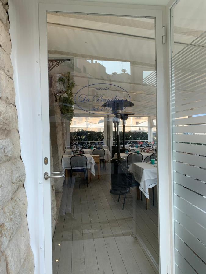 La Banchina Holiday Rooms Trani Exterior foto